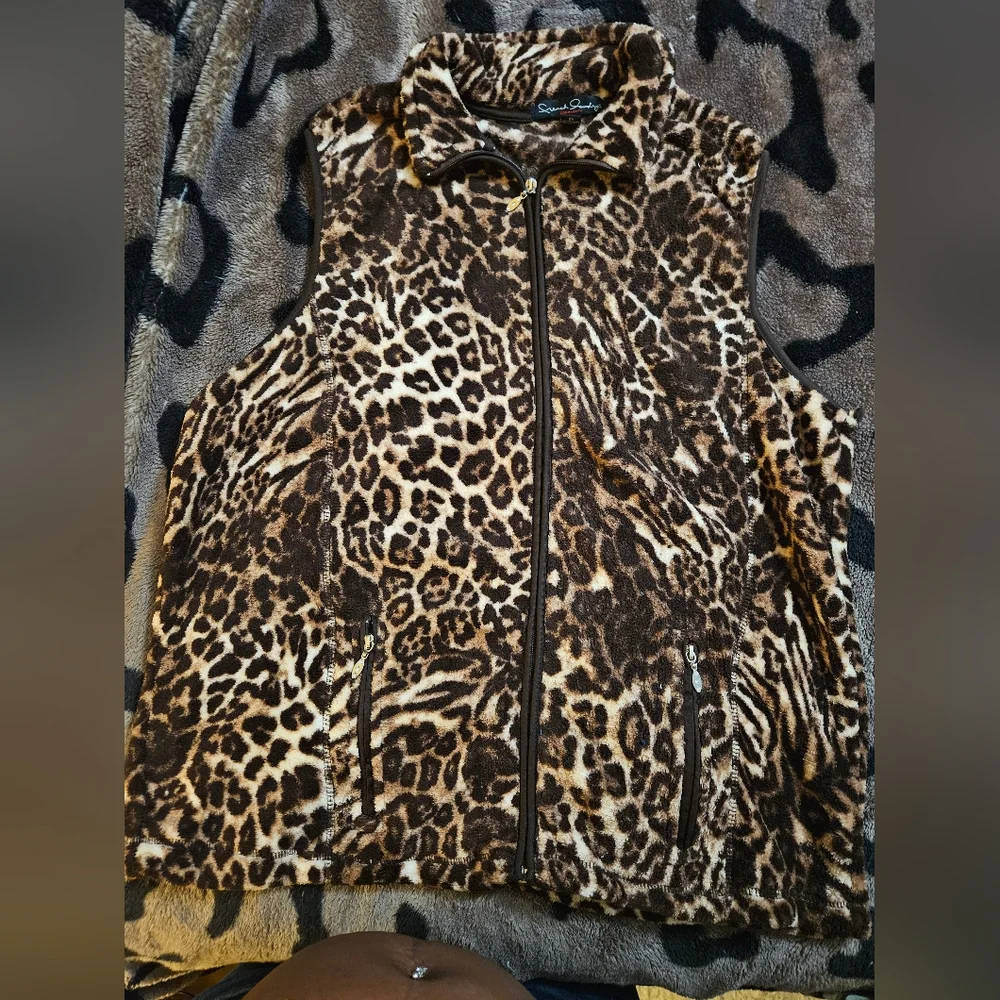 Polyester vest - Picture 2 of 2